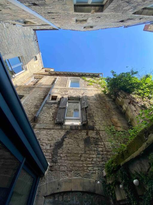 Sublime Appartement Typique Hypercentre Caen Esterno foto