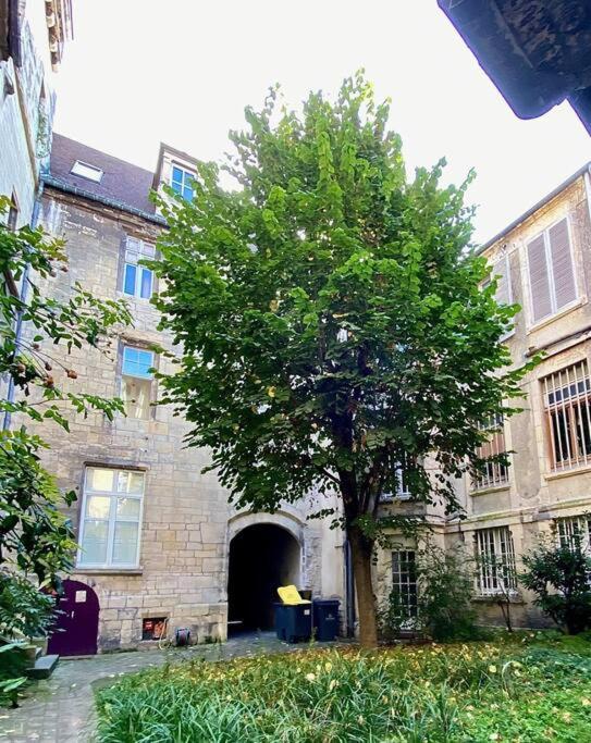 Sublime Appartement Typique Hypercentre Caen Esterno foto